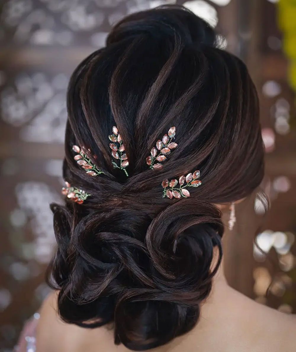 engagement hairstyle for girls