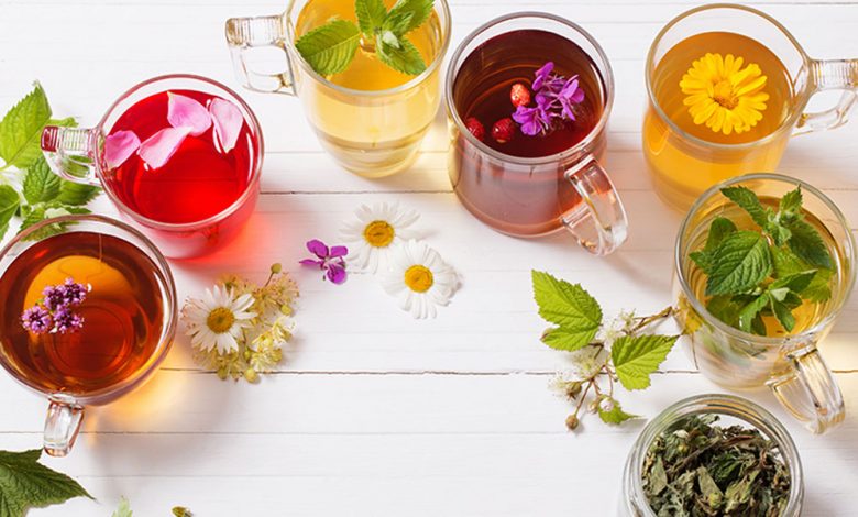 5 Herbal Teas To Reduce Bloating And Acidity