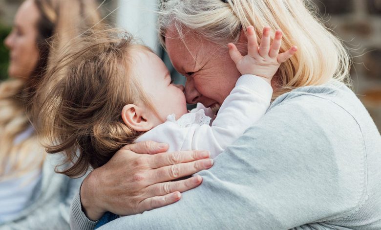 Emory University Reveals How Grandmother Brains React to Grandchildren