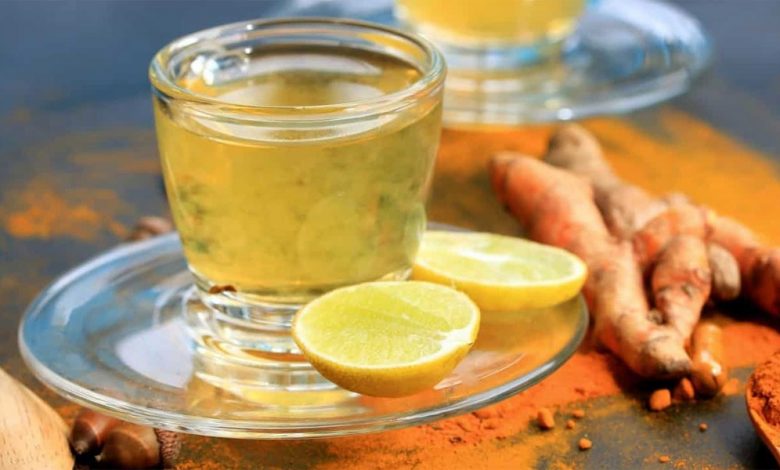 Lemon Water With Turmeric
