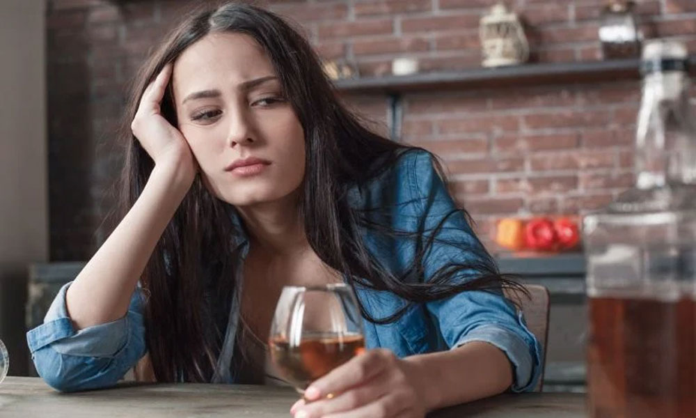 15 Signs of Alcoholism Never to Overlook