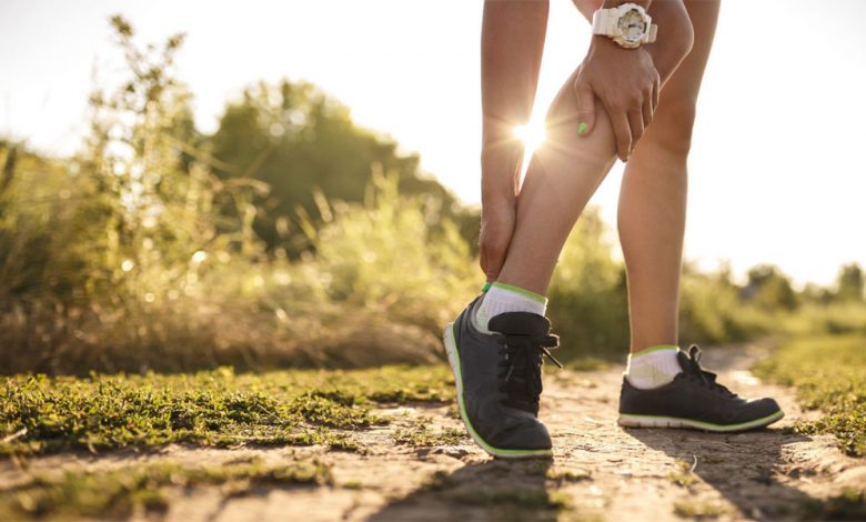 Scientists Explain 4 Things That Cause Leg Cramps (And How to Fix It)