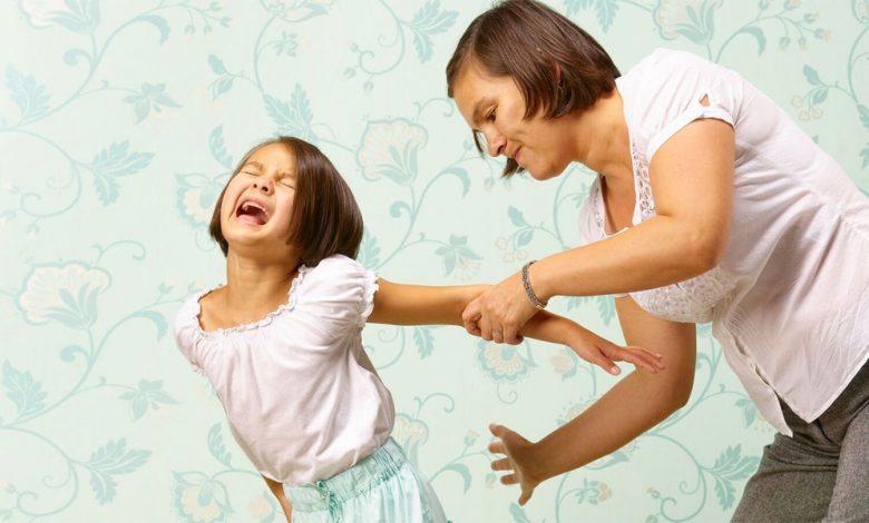 Psychology Reveals How Spanking Harms a Child’s Mental Health
