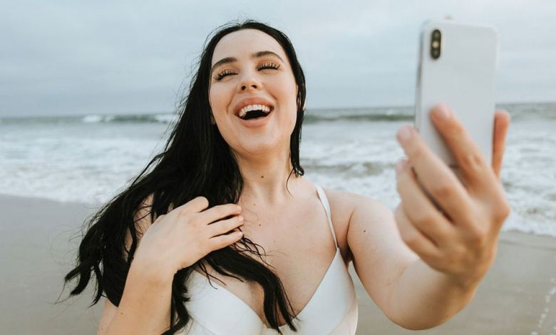 Signs That Tell Social Media Beauty Standards Are Not Real