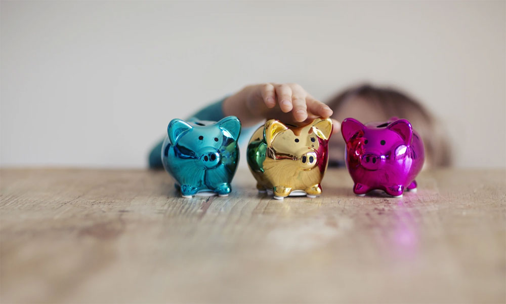 How to Use Play to Teach Your Kids Lessons About Money
