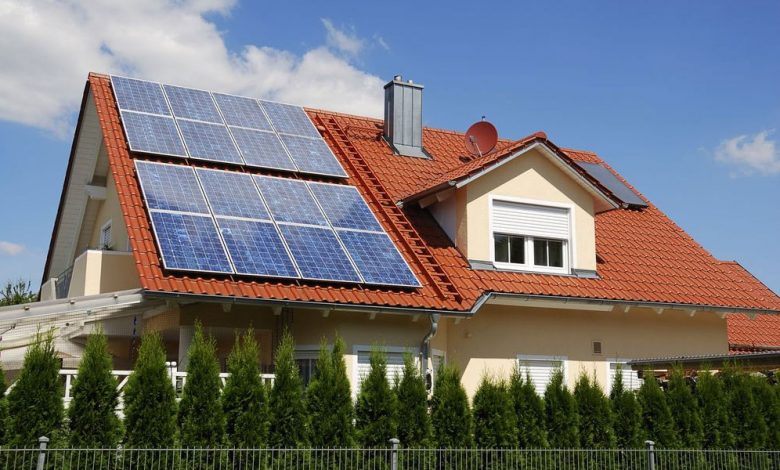 Efficiently Combine Solar Panels With Your Rooftop Design
