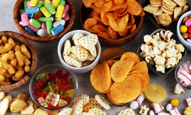 Unsafe Foods That Contain Petroleum and Toxins